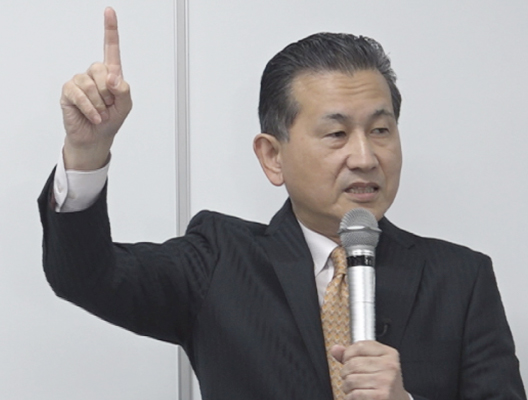 マルトモ株式会社　専務取締役　土居　幹治