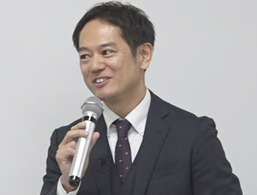 株式会社イーエーシー　代表取締役社長　一色　啓旦